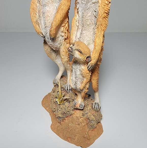 Country Artists Meerkats Family - "Morning Sun" Retired Figurine - Picture 6 of 8